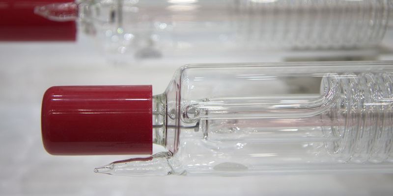 Лазерные трубки RECI серии T Лазерные трубки RECI серии T