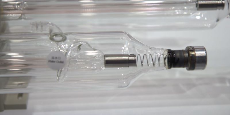 Лазерные трубки RECI серии T Лазерные трубки RECI серии T