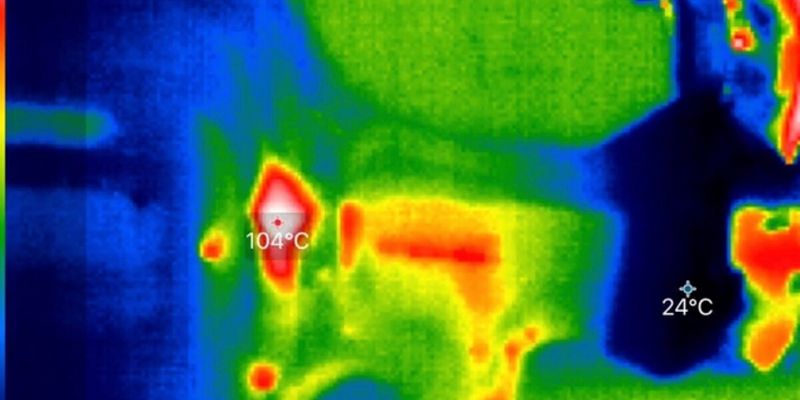 Где больше греется лазерная трубка Где больше греется лазерная трубка