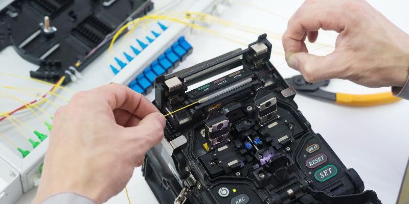 Ремонт оптоволоконных источников Raycus, MAX, IPG Ремонт оптоволоконных источников Raycus, MAX, IPG