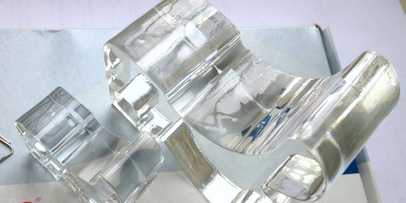 Резка акрила на лазерном станке Trotec